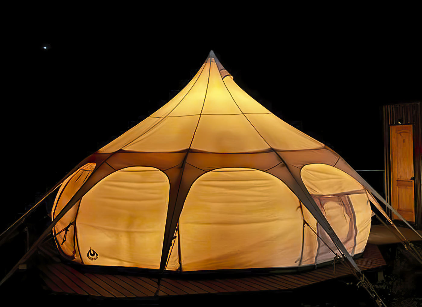 Exterior Lotus Belle