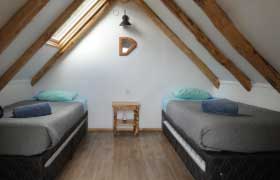Los Cuernos Cabin (optional)