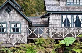 Caleta Gonzalo Cabins
